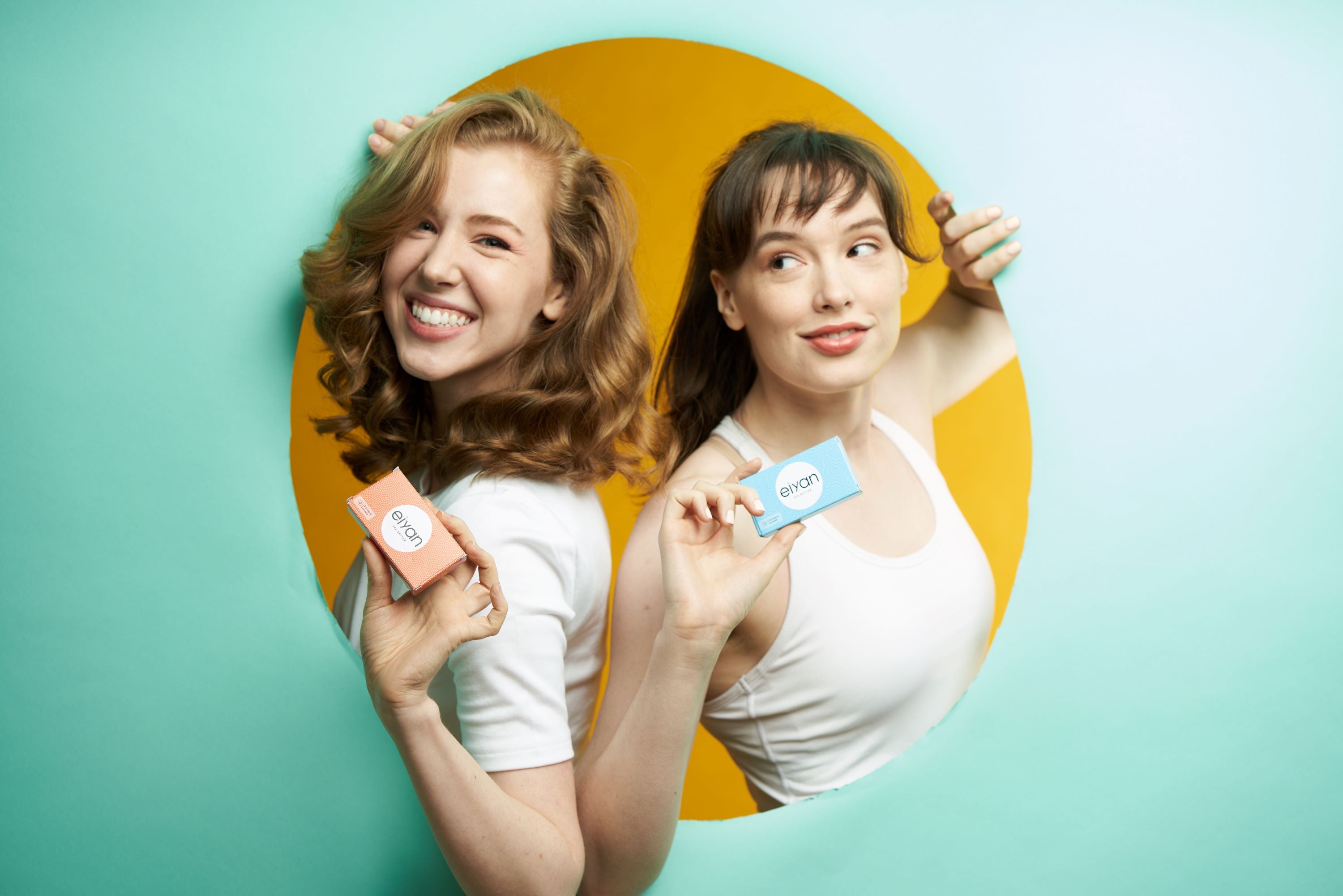 Surviving Dry Climates: Essential Tips for Comfortable Contact Lens Wear